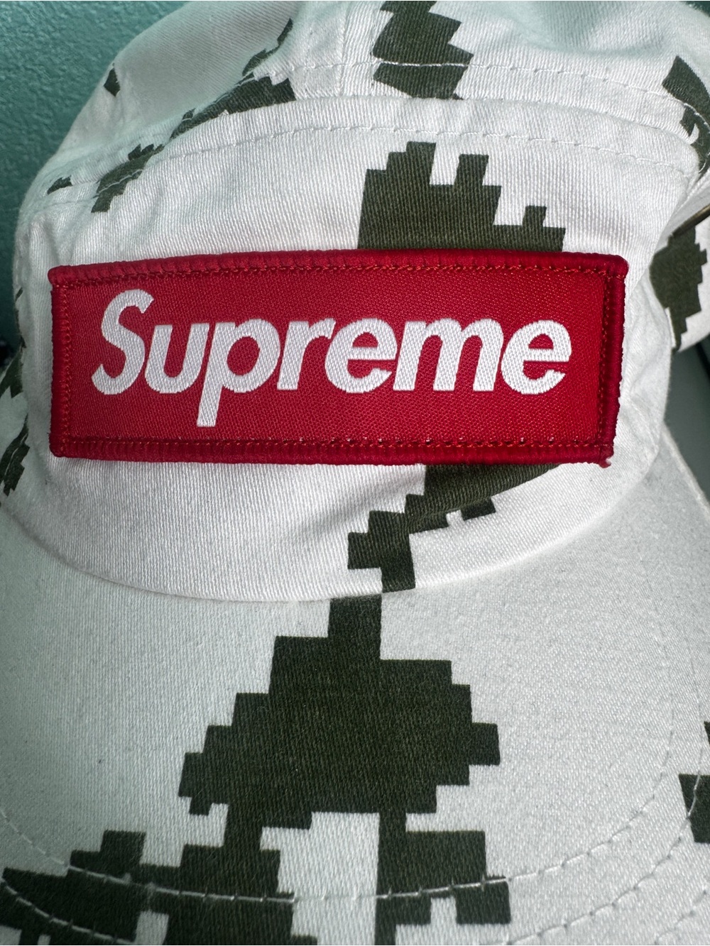 Supreme Military Camp Cap Red Box Logo White Pixel Camo Cap - Picture 2 of 5